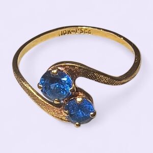 Vintage Mid-Century 10K Rose Gold And Blue Spinel Bypass Ring
